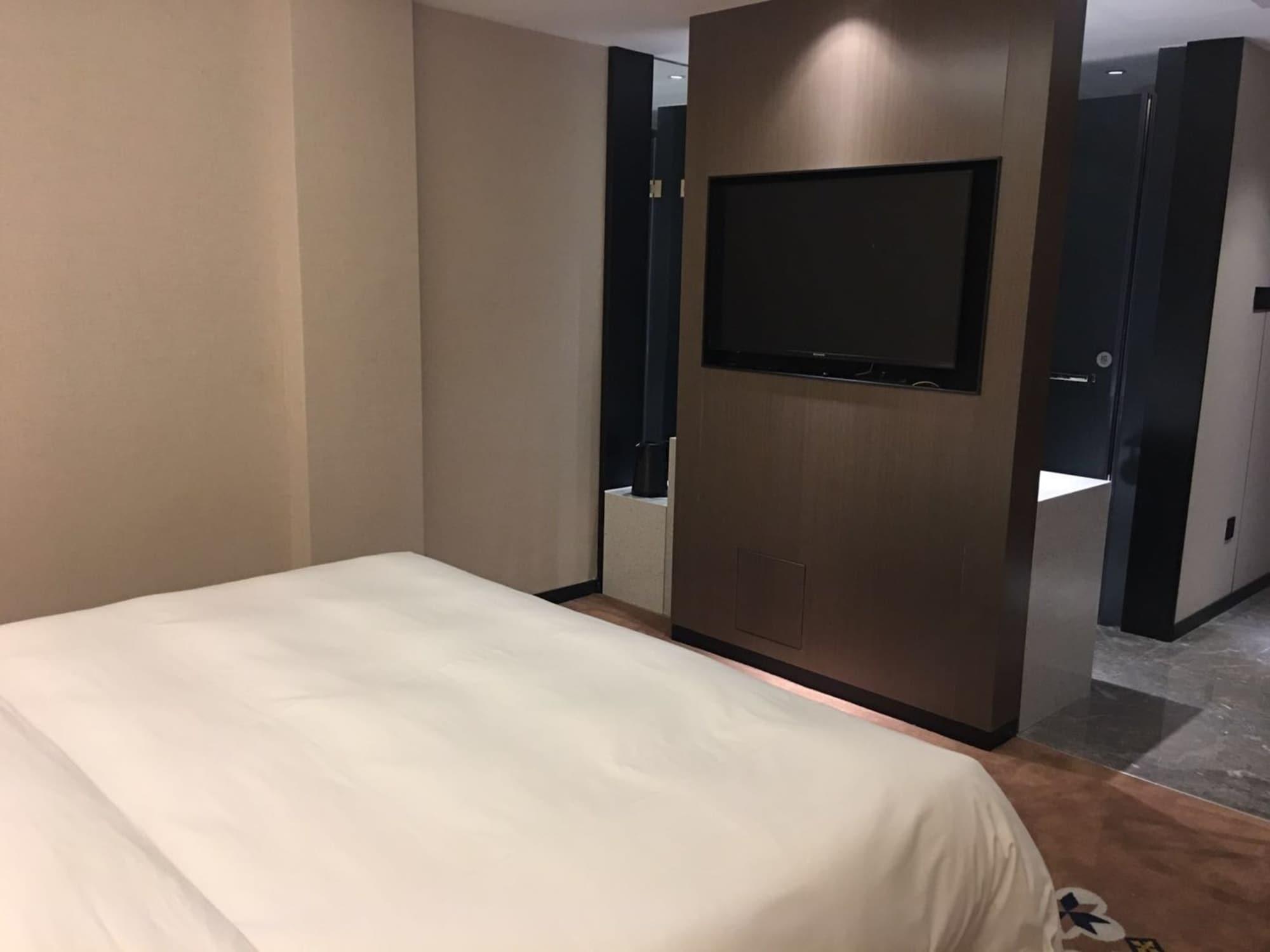 Hotel Paco Dongpu Guanghzou -free Shuttle Bus For Fair