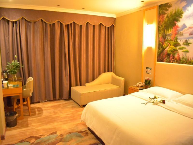 Greentree Panyu Chimelong Paradise Business 3*
