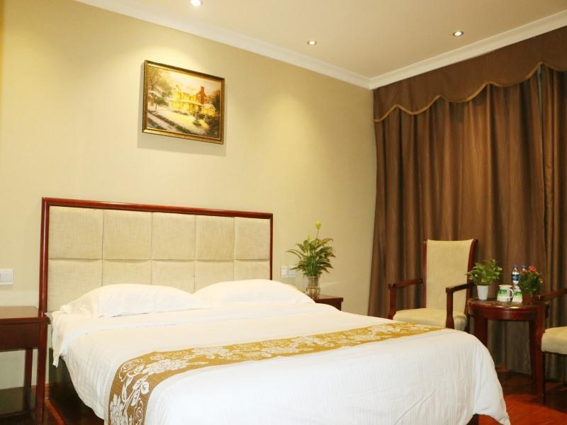 Greentree Panyu Chimelong Paradise Business 3*