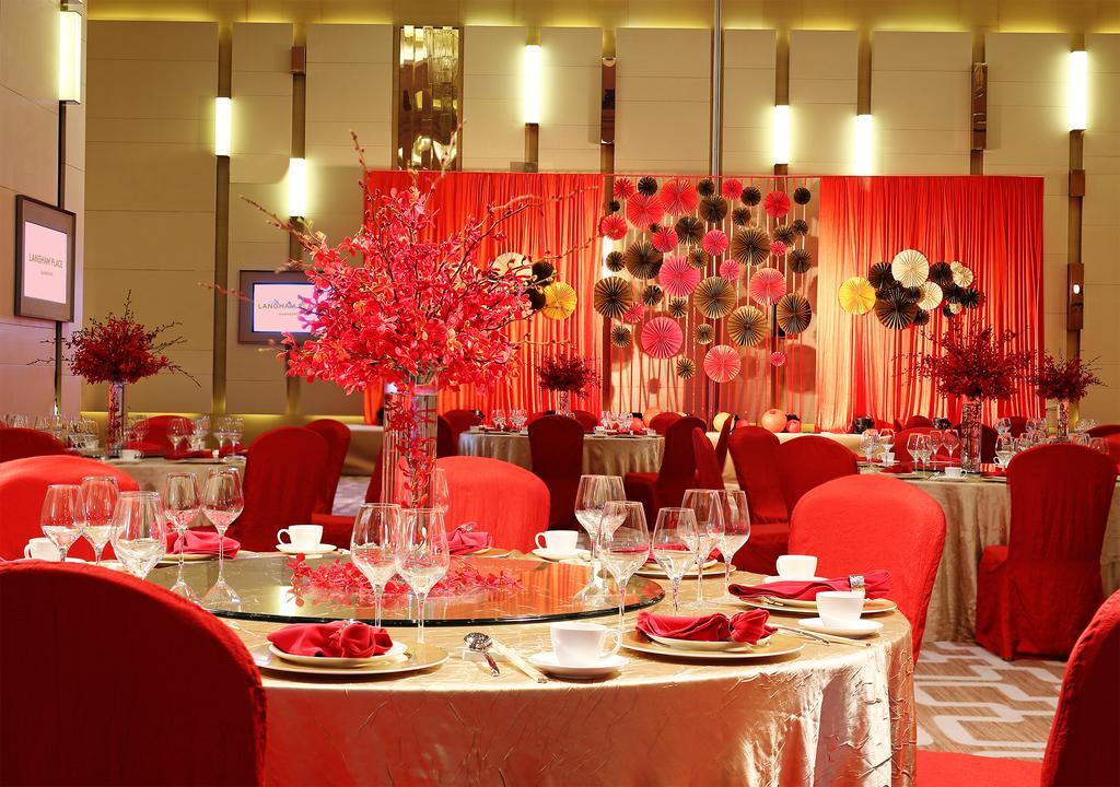 Langham Place - Walking Distance To Fair & Overseas Buyers Registration Service Hotel
