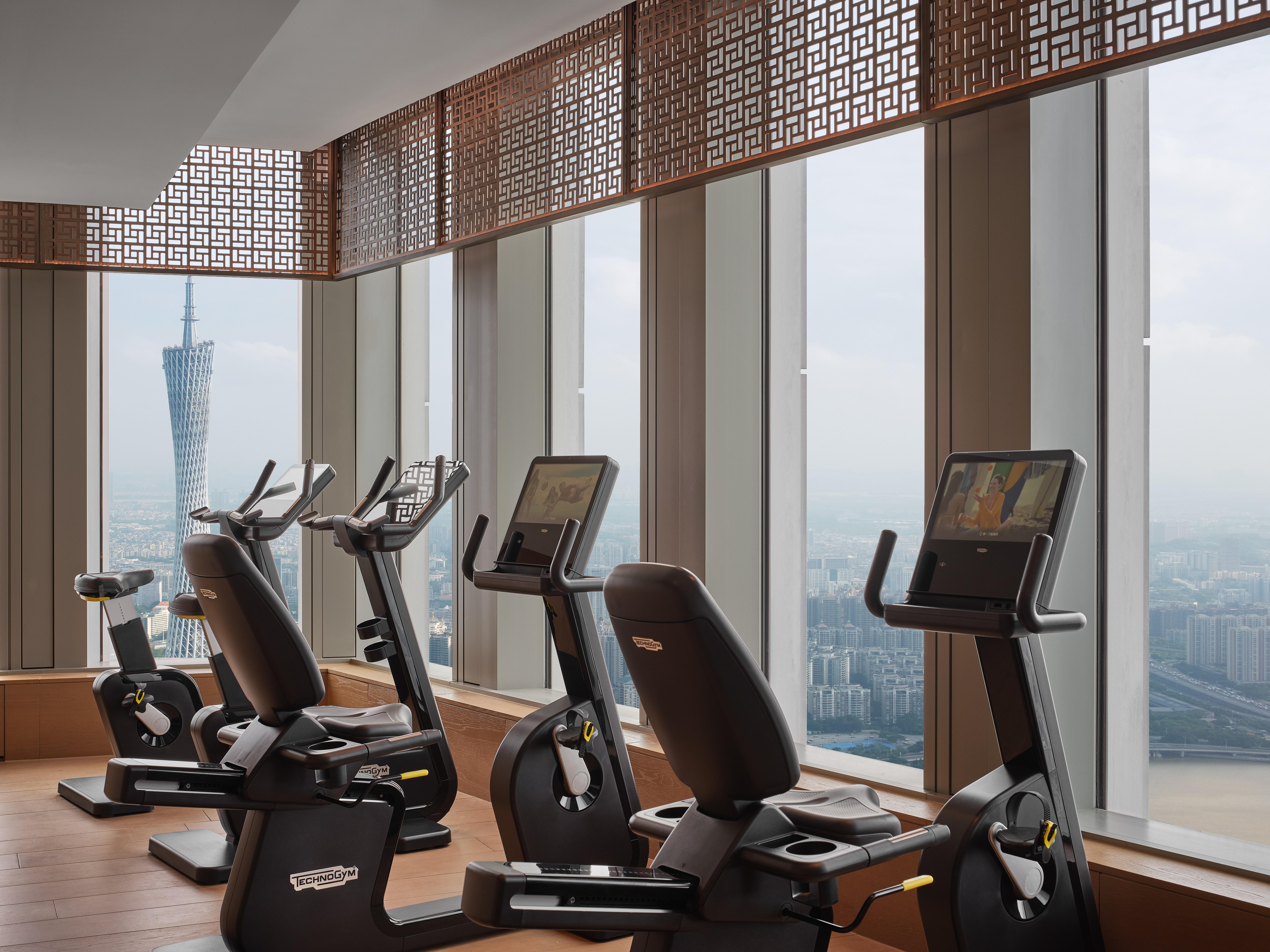 Hotel Rosewood Guangzhou, Enjoy Free Shuttle Bus Service Between The And The Fair Complex During The Fair