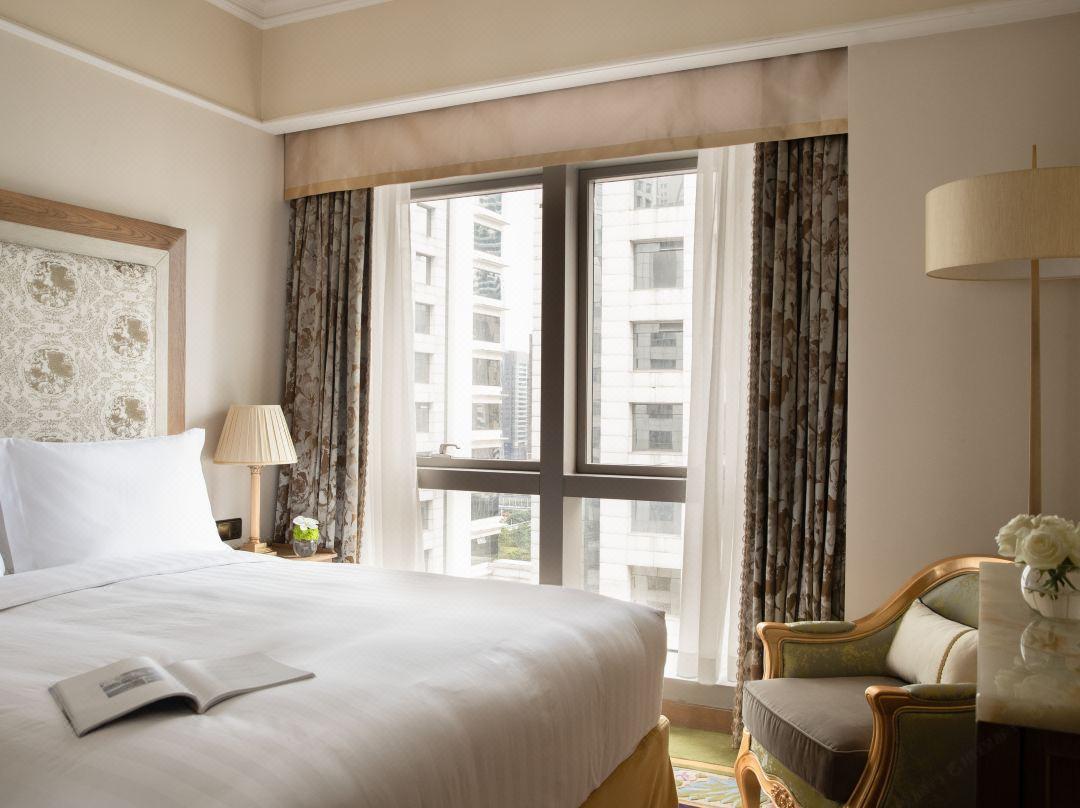 Jumeirah Living - Complimentary Shuttle Bus To Fair Complex 5* Guangzhou