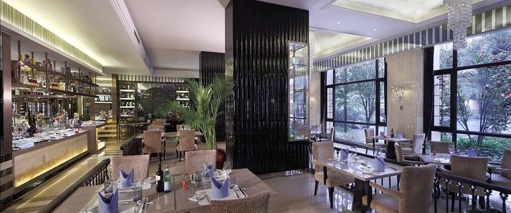 Chateau Starriver Peninsula Hotel Guangzhou