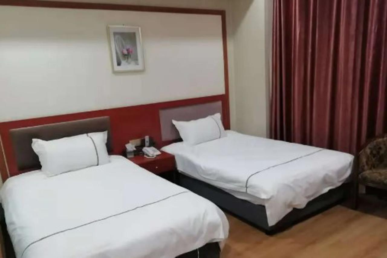 Hotel Xinxin 2*