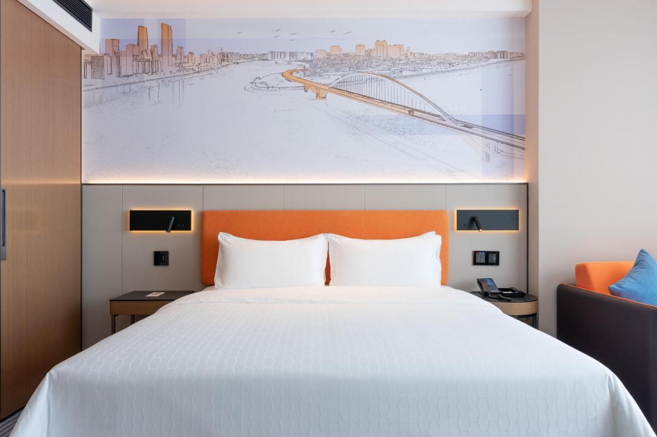 Hampton By Hilton Jinshazhou 4*