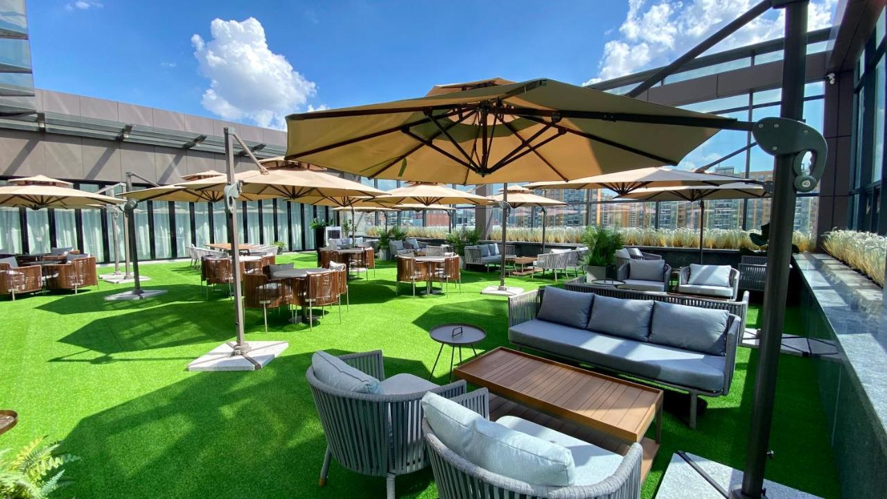 Hotel Hampton By Hilton Jinshazhou 4*