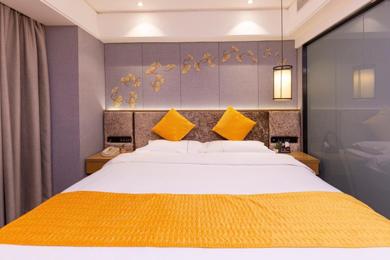 Apartment Orange Tree International