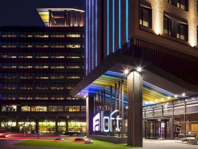 Aloft Park Hotel