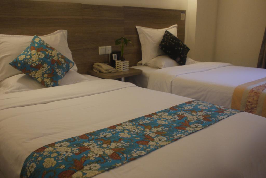 Revive House Shang Xia Jiu Hotel