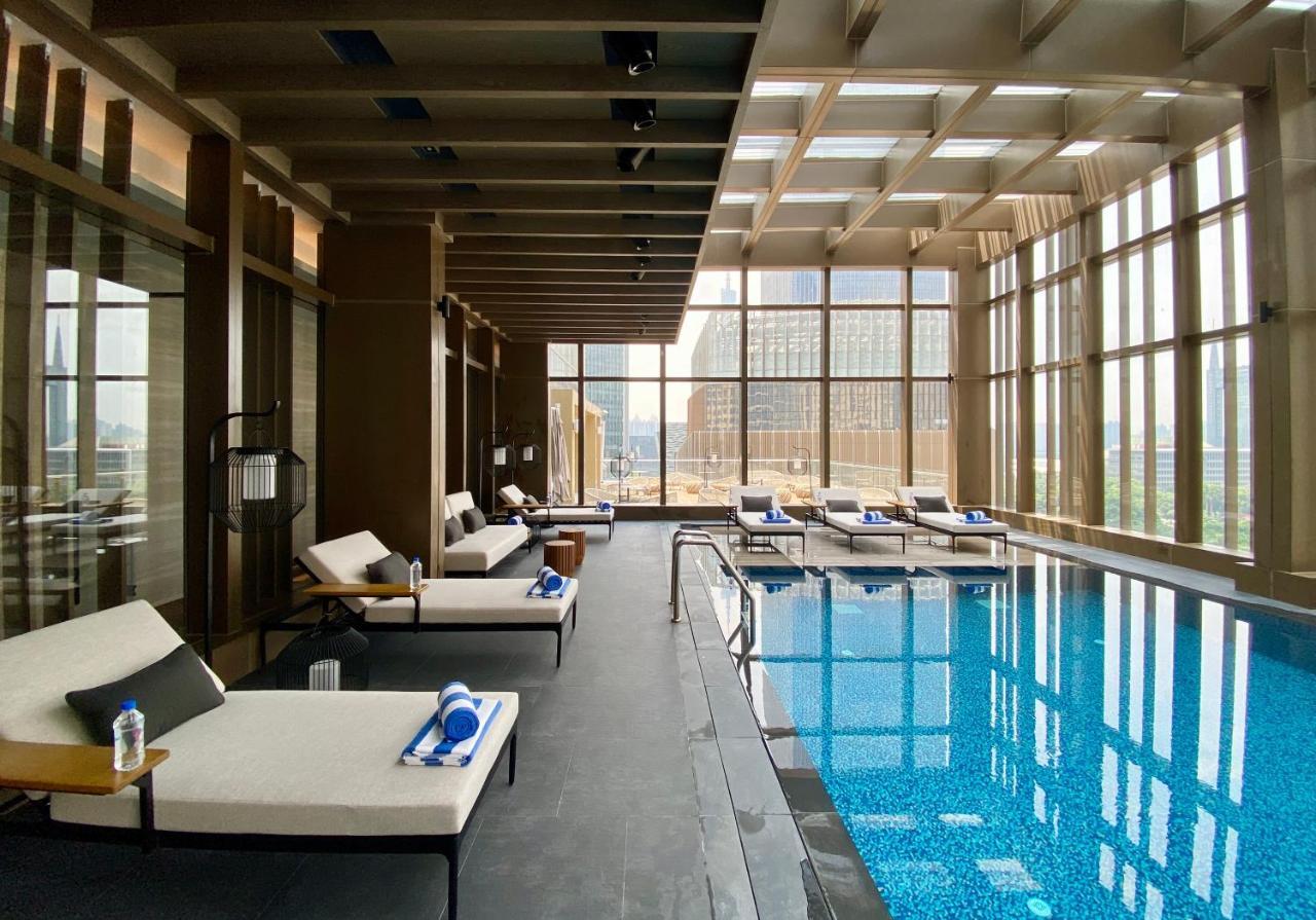 Jumeirah Living - Complimentary Shuttle Bus To Fair Complex Guangzhou