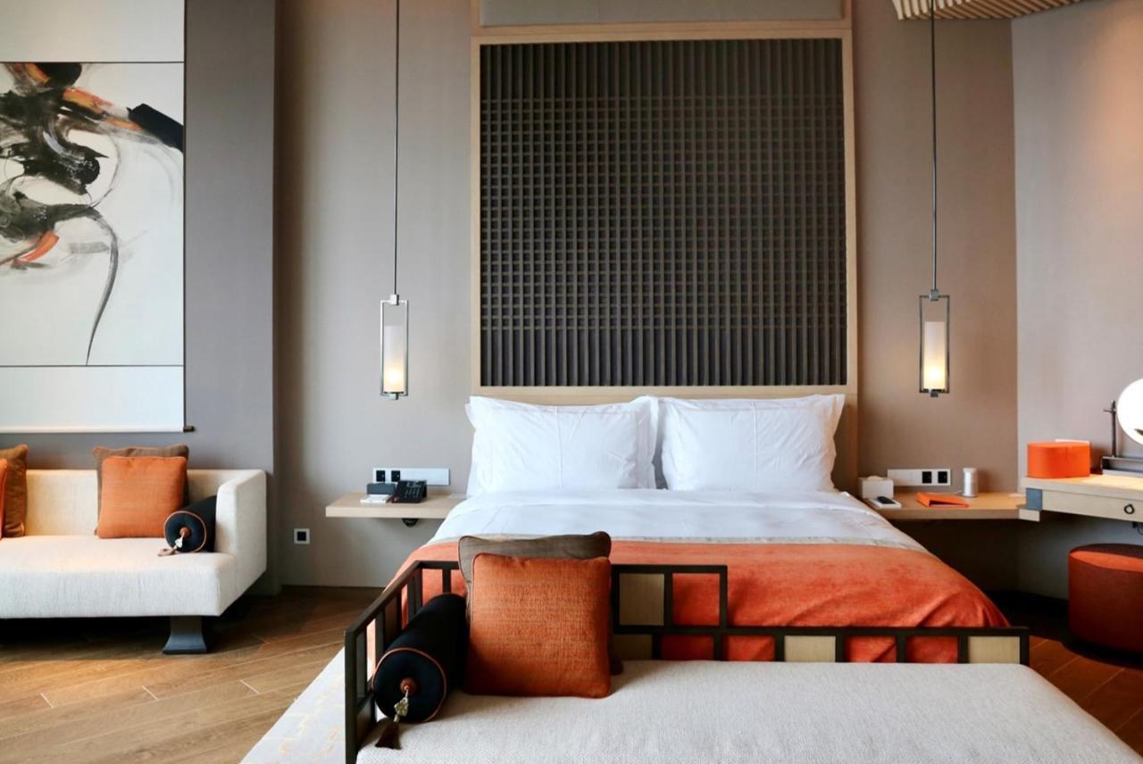 Jumeirah Guangzhou-complimentary Shuttle Bus To Fair Complex Canton