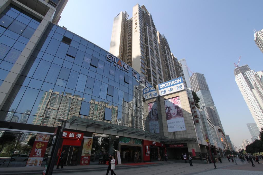 City - Poly D Plaza Branch Apartment