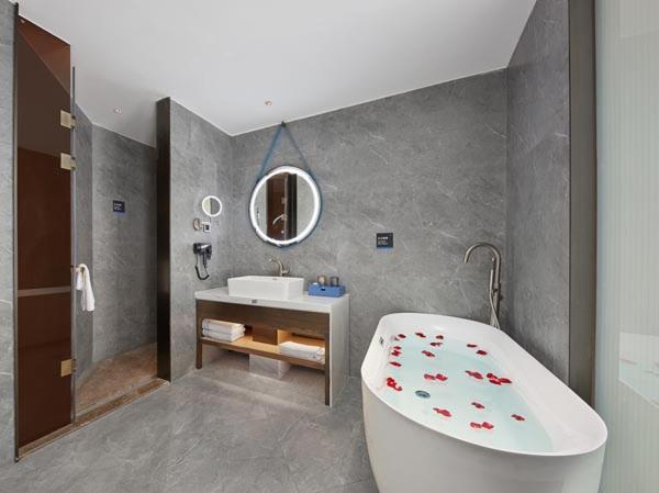 Fengyue Light Shang Baiyun Airport Store Hotel Guangzhou