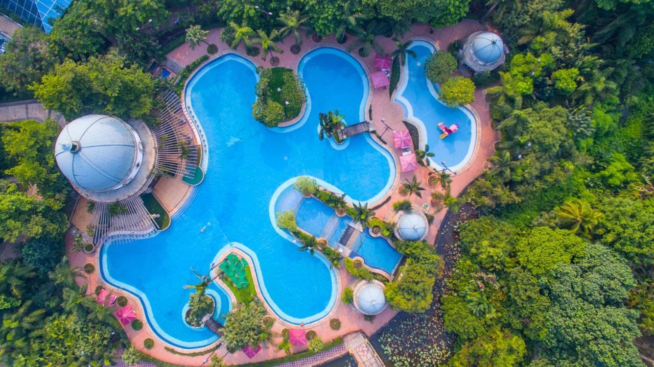 Phoenix Hotel 5*