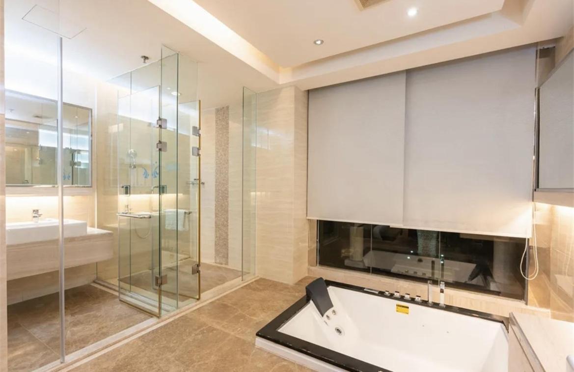 Nuomo International Hotel-canton Fair Free Shuttle Bus Hotel 4*