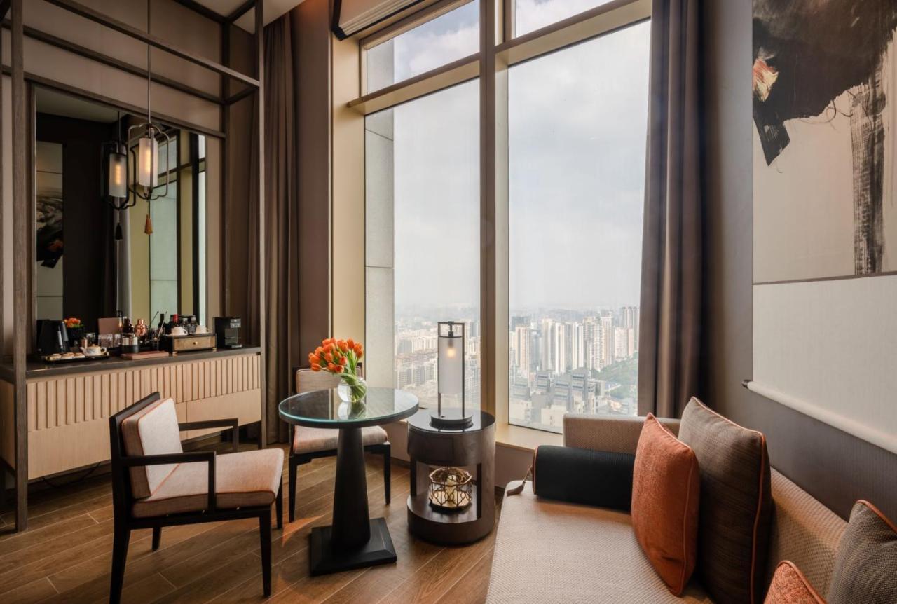 Hotel Jumeirah Guangzhou-complimentary Shuttle Bus To Fair Complex Canton