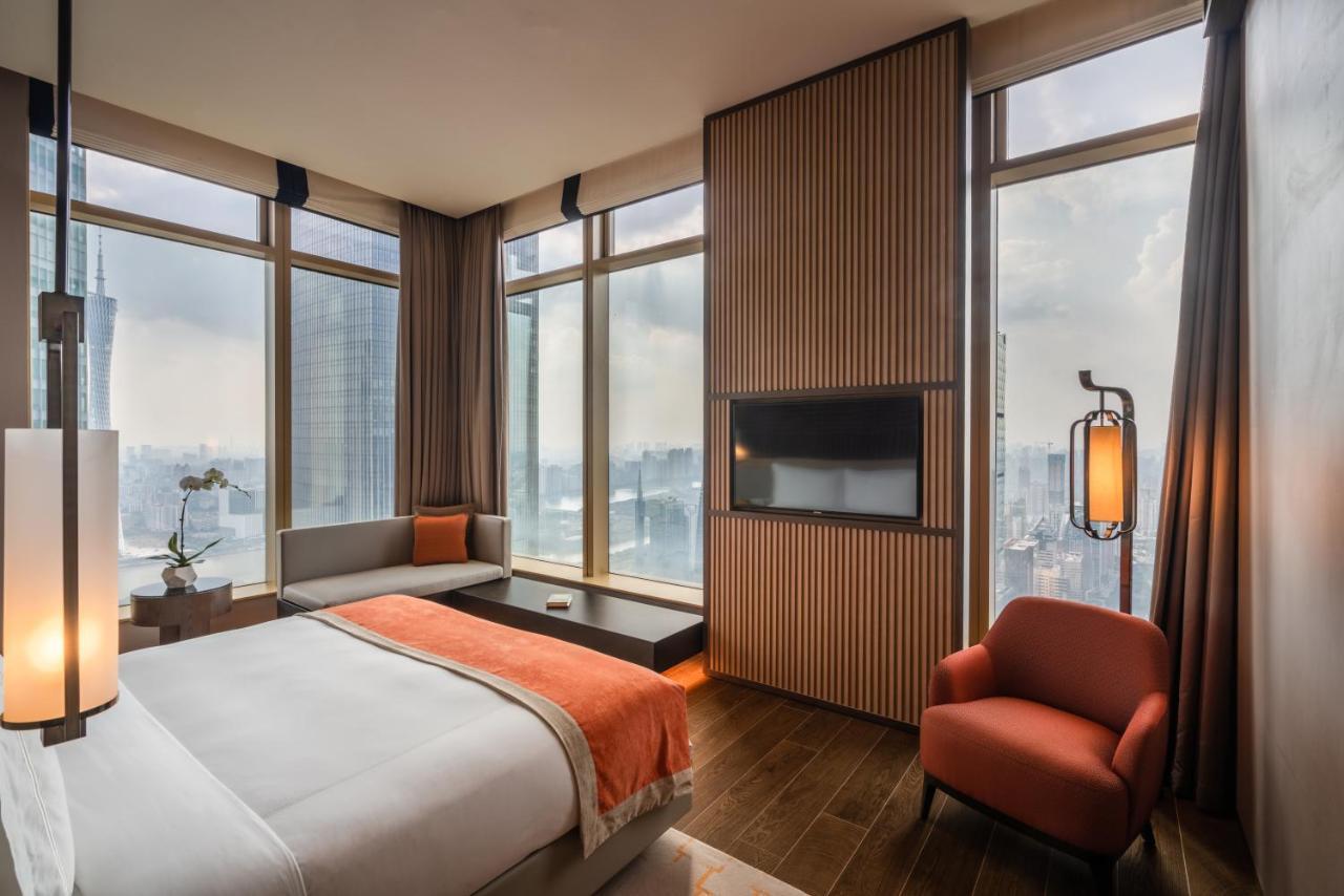 Jumeirah Guangzhou-complimentary Shuttle Bus To Fair Complex Canton