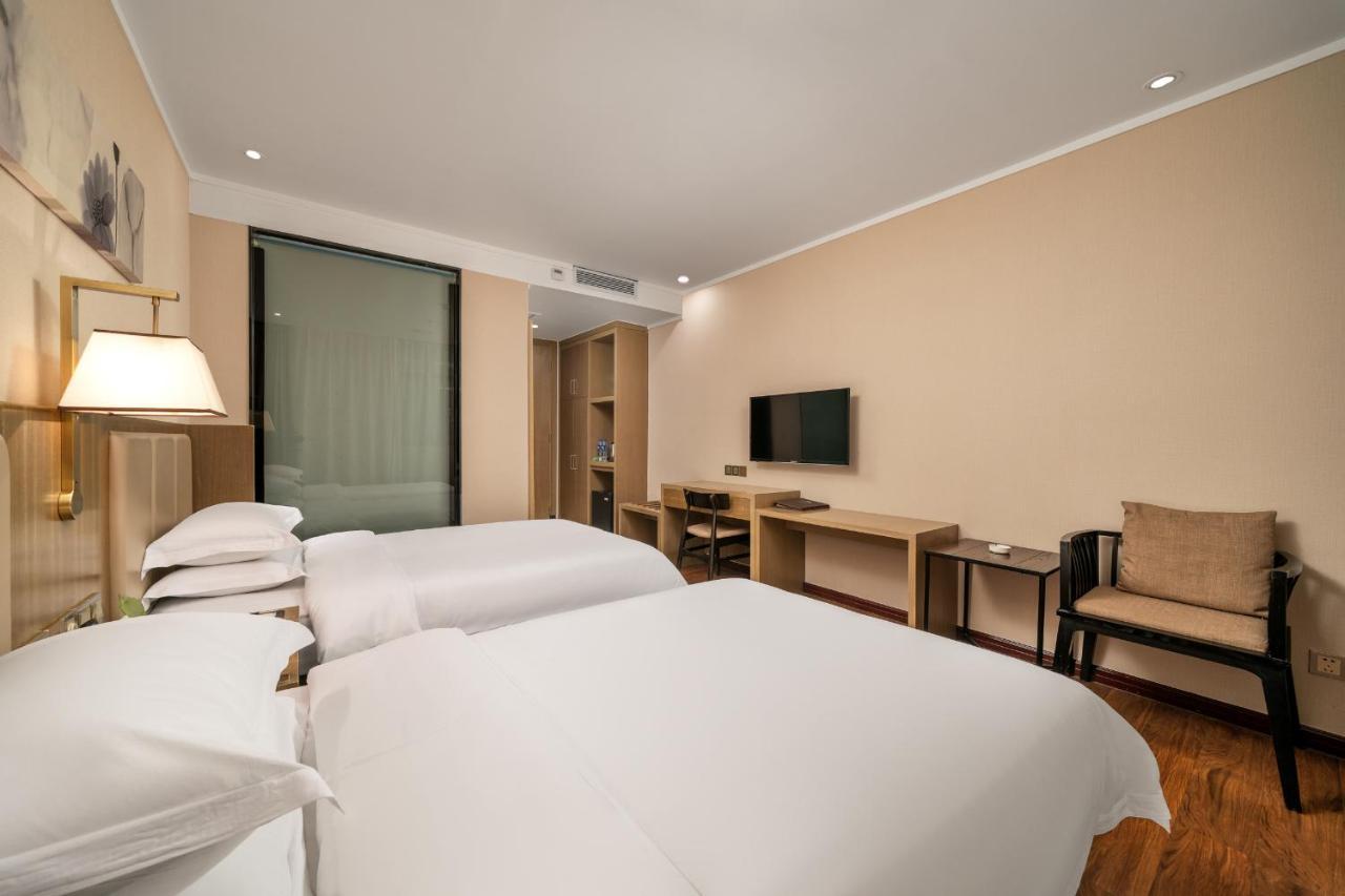 Boyi Hotel
