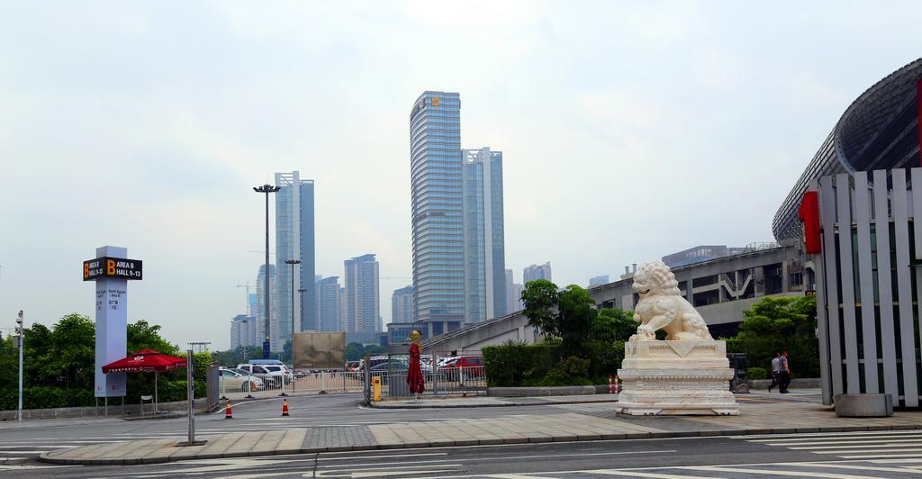 Yi Long International Appartamento Canton