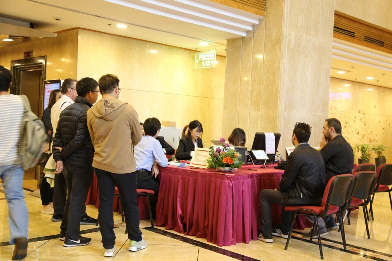 Hotel China Mayors Plaza - Free Shuttle Between And Exhibition Center & Exhibitor Registration Counter During Fair 4*