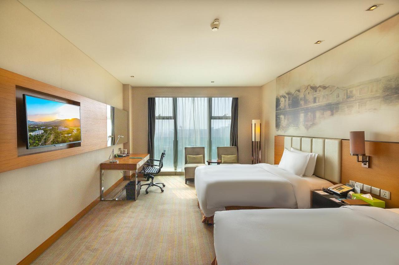 Junluxe Science City-free Shuttle Bus Service To Fair Hotel
