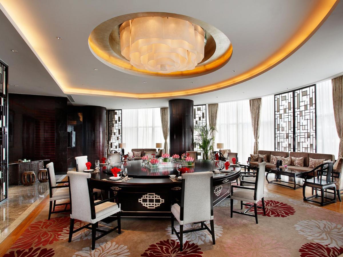 Hotel Sofitel Sunrich - Free Shuttle Bus To Fair Complex & Overseas Buyer Registration Services During Fair Period Guangzhou