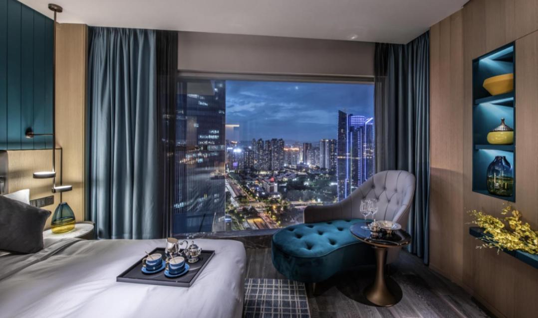 Elegant Hotel