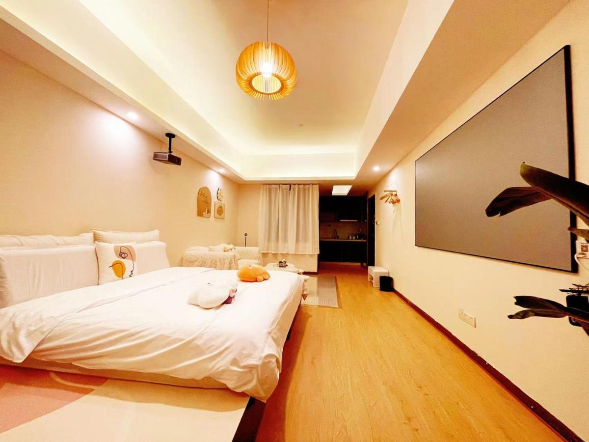 Youlejia Projection Beijing Road Pedestrian Street Branch 3* Guangzhou