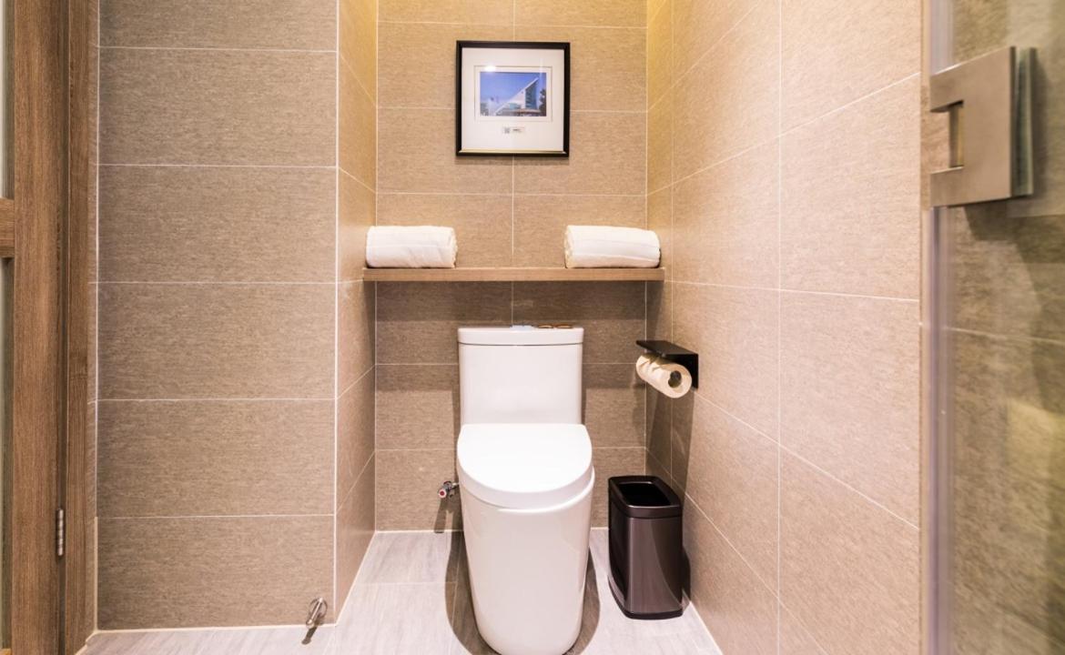 Atour Jiangtai Road Station Hotel 4*