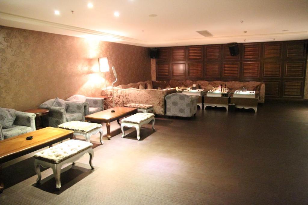 Water Way Hotel 4*