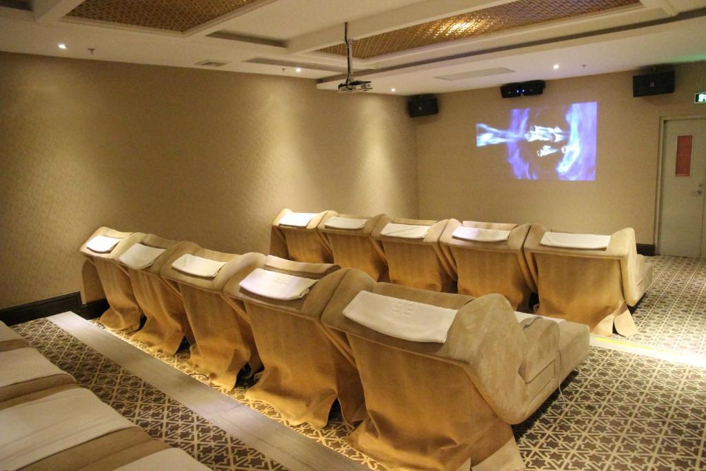 Water Way Hotel Guangzhou