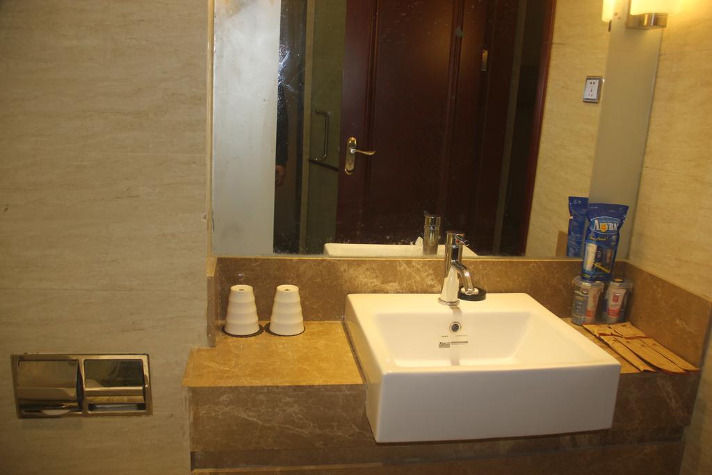 Li Yang Hotel