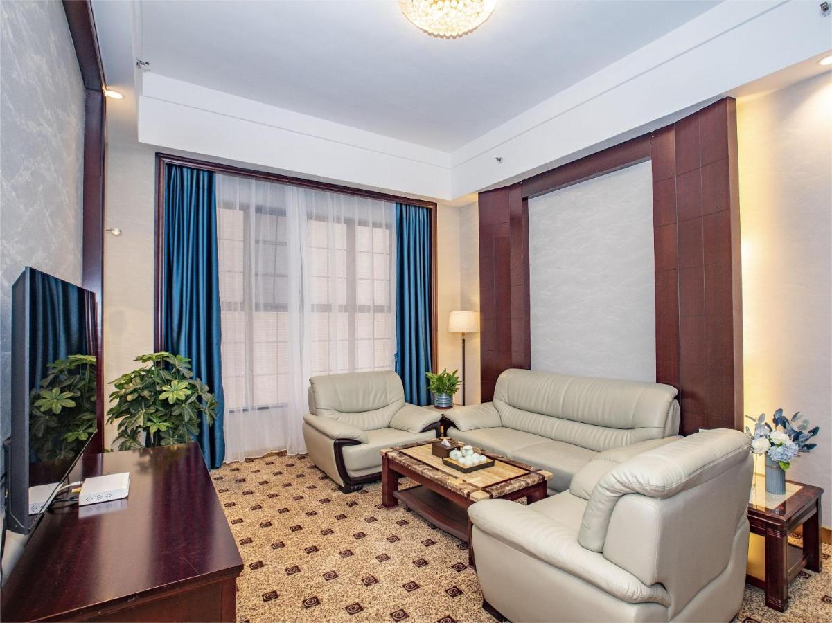 Junyue 3* Guangzhou