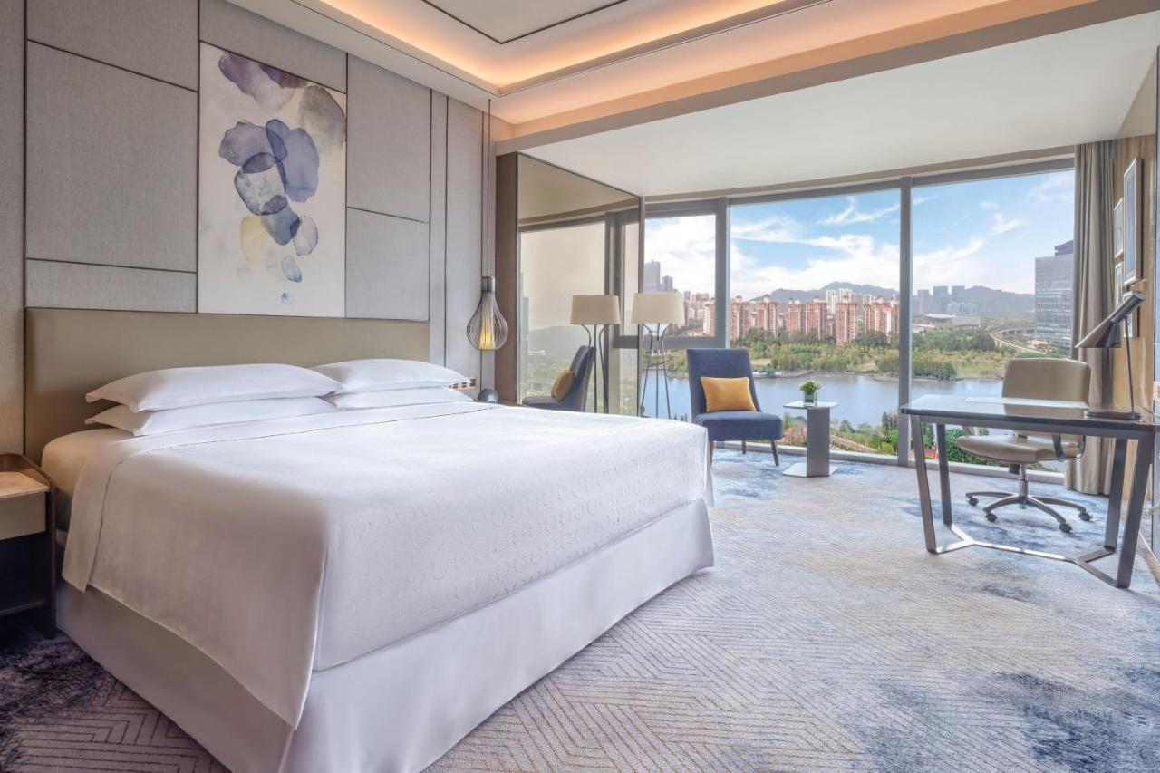 Sheraton Nansha Hotel 5*