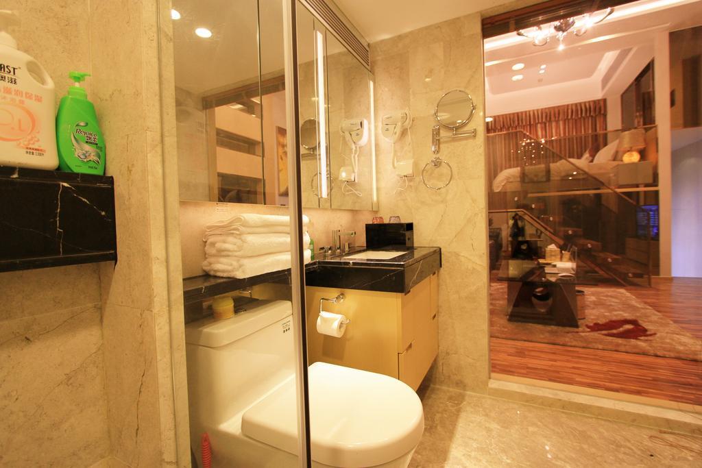 City - Poly D Plaza Branch Apartment
