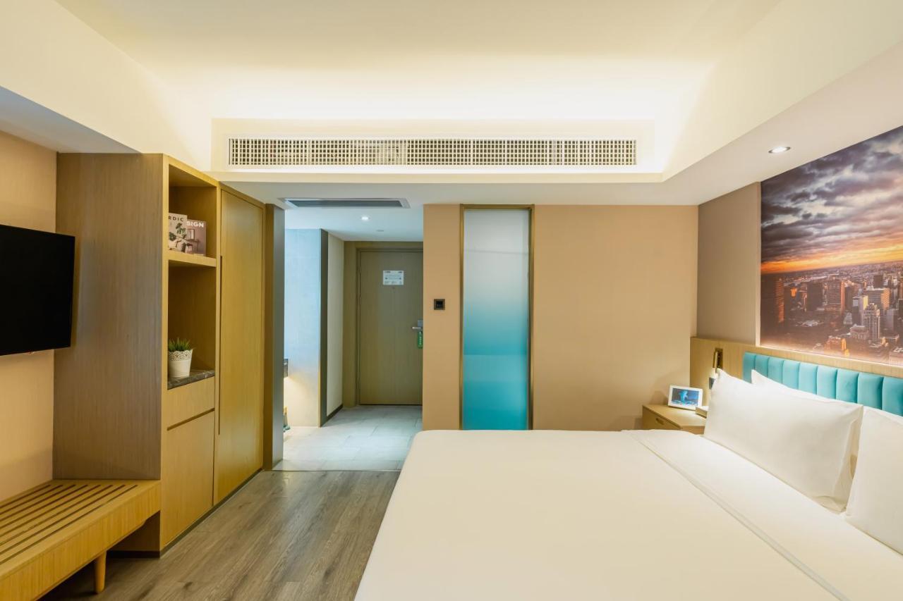 K-house Hotel 3*