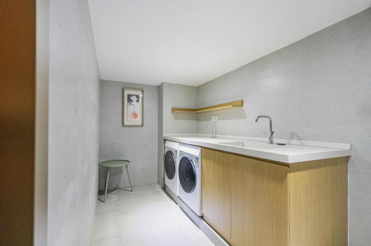K-house Hotel