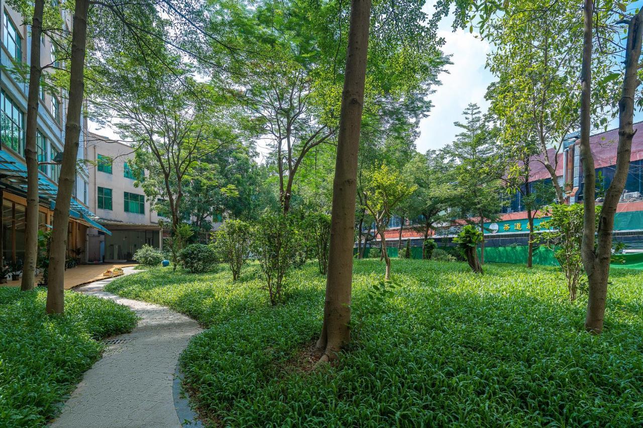 Guangzhou Baiyun Airport Rejoice By Argyle Hotel Rehe Metro Exit B --Free Shuttle Bus Is Provided During The 137Th Canton Fair Hotel Guangzhou