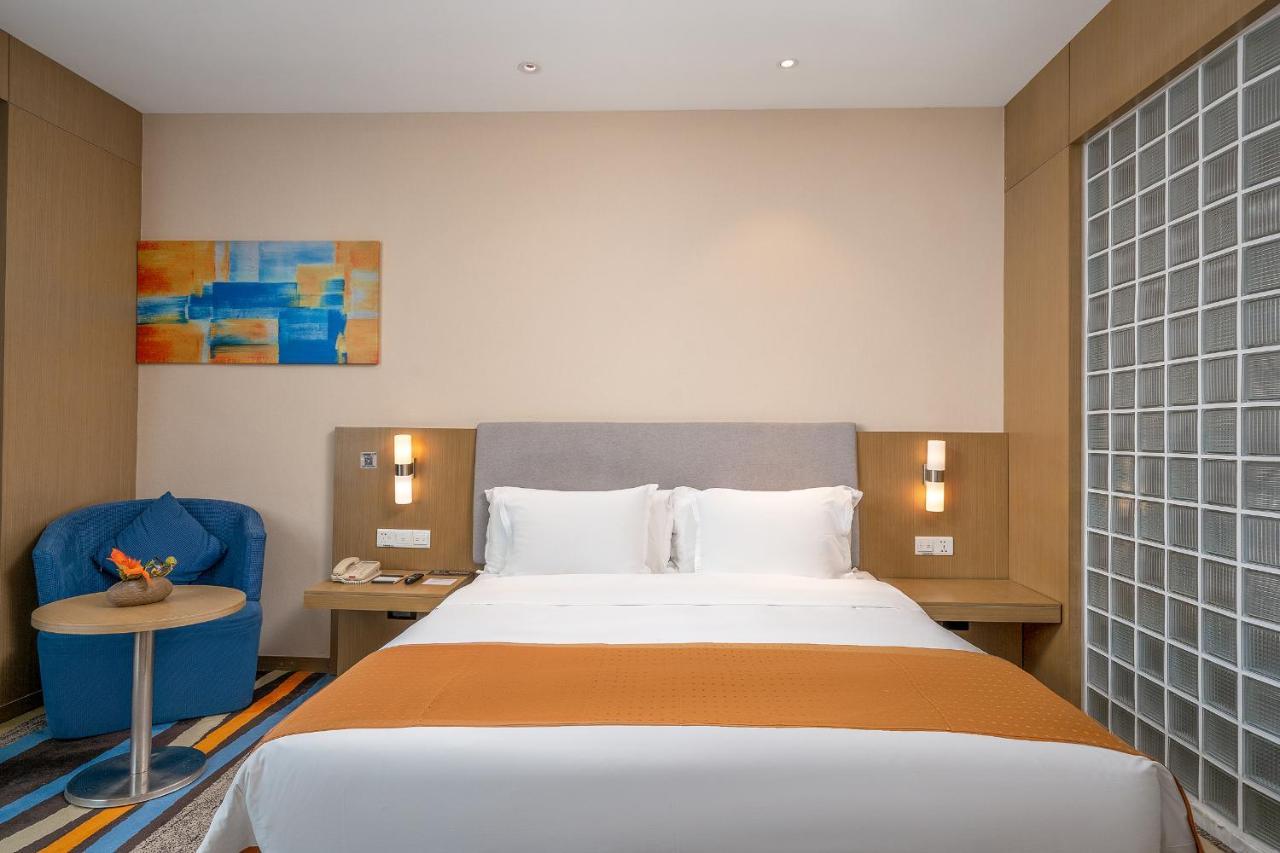 Hotel Guangzhou Baiyun Airport Rejoice By Argyle Hotel Rehe Metro Exit B --Free Shuttle Bus Is Provided During The 137Th Canton Fair 5*