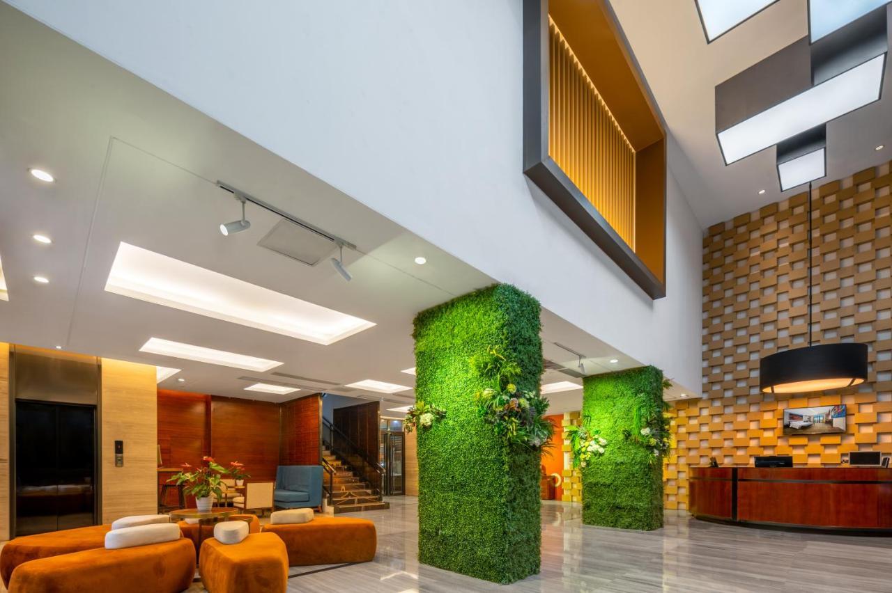 Ausotel Smart Baiyun Airport: Fair Support & Free Shuttle Hotel 4*