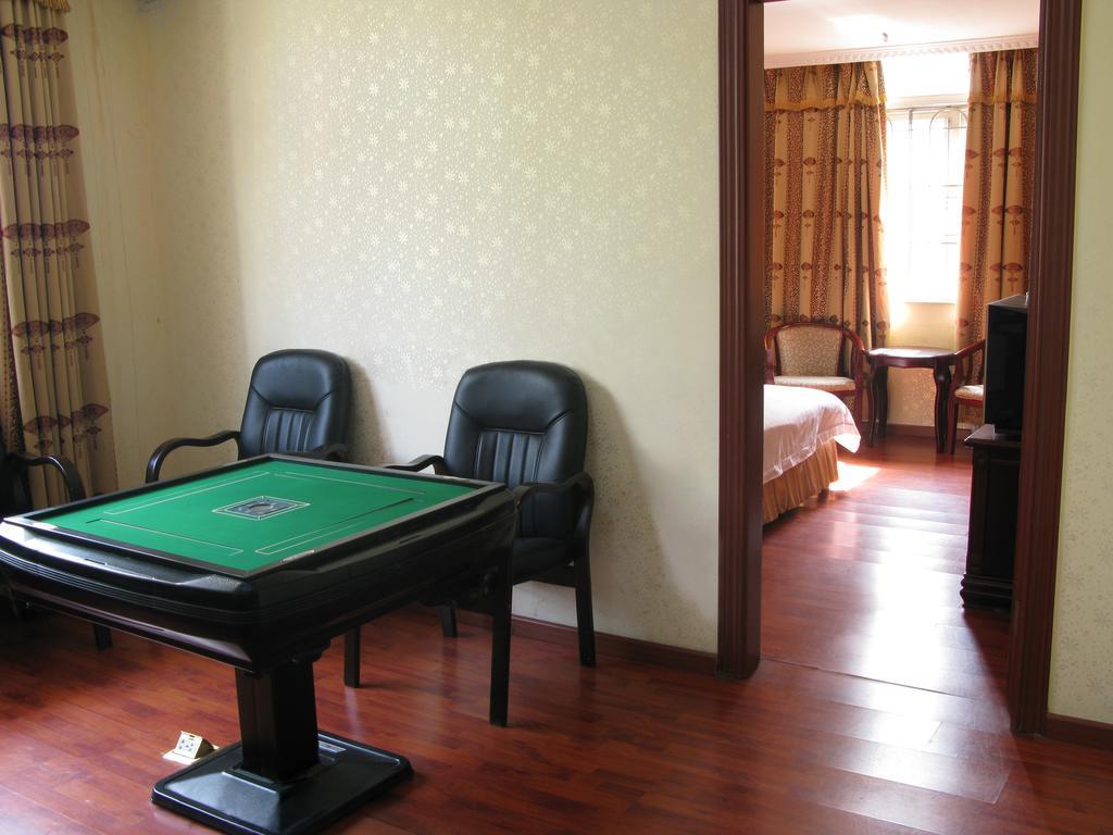Jiayi Hotel