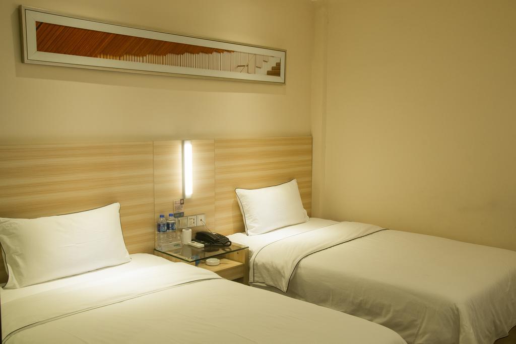 Convenient Inn（guangzhou Shangxiajiu Pedestrian Street Branch ） Hotel Guangzhou