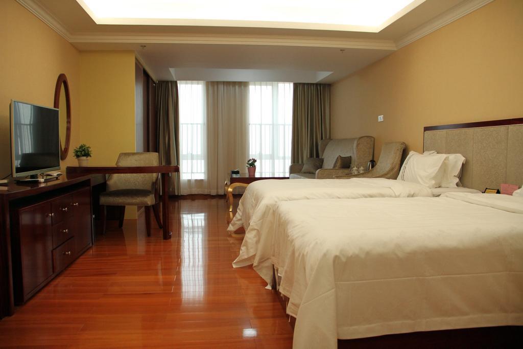 Waifiden Grand Easter International * Canton