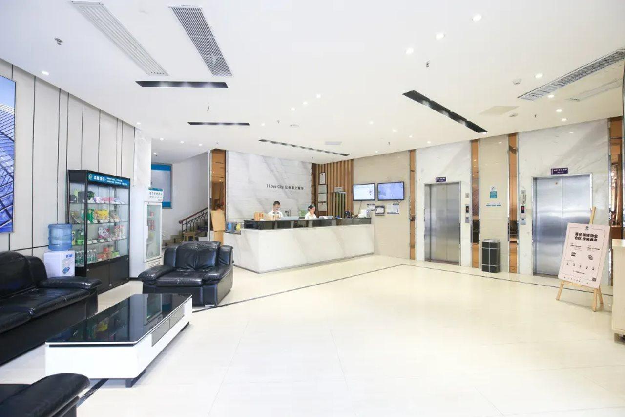 Comfort Hotel 2*