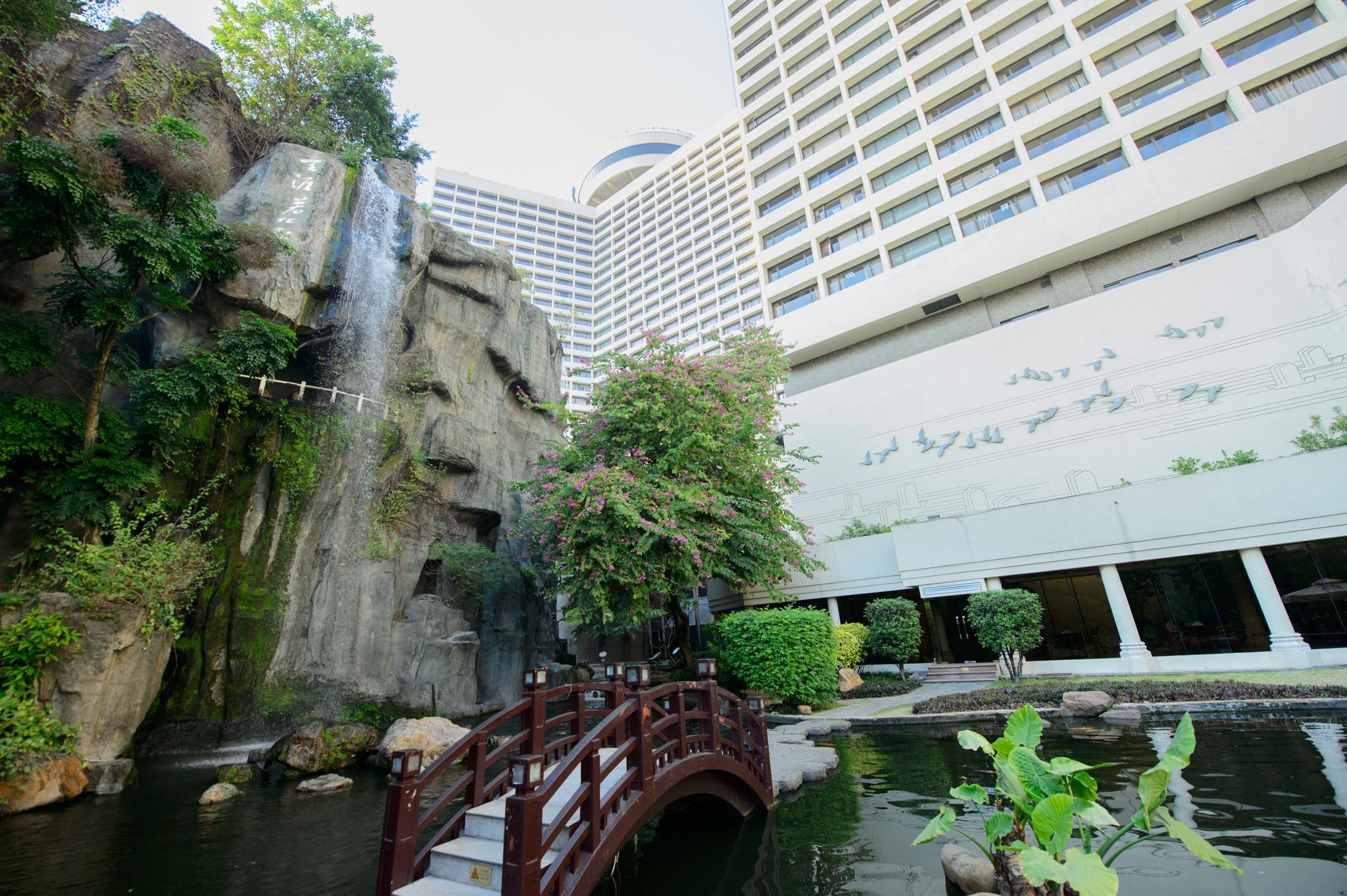 The Garden Guangzhou: Exhibition Center Shuttle & Fair Services 5* Guangzhou