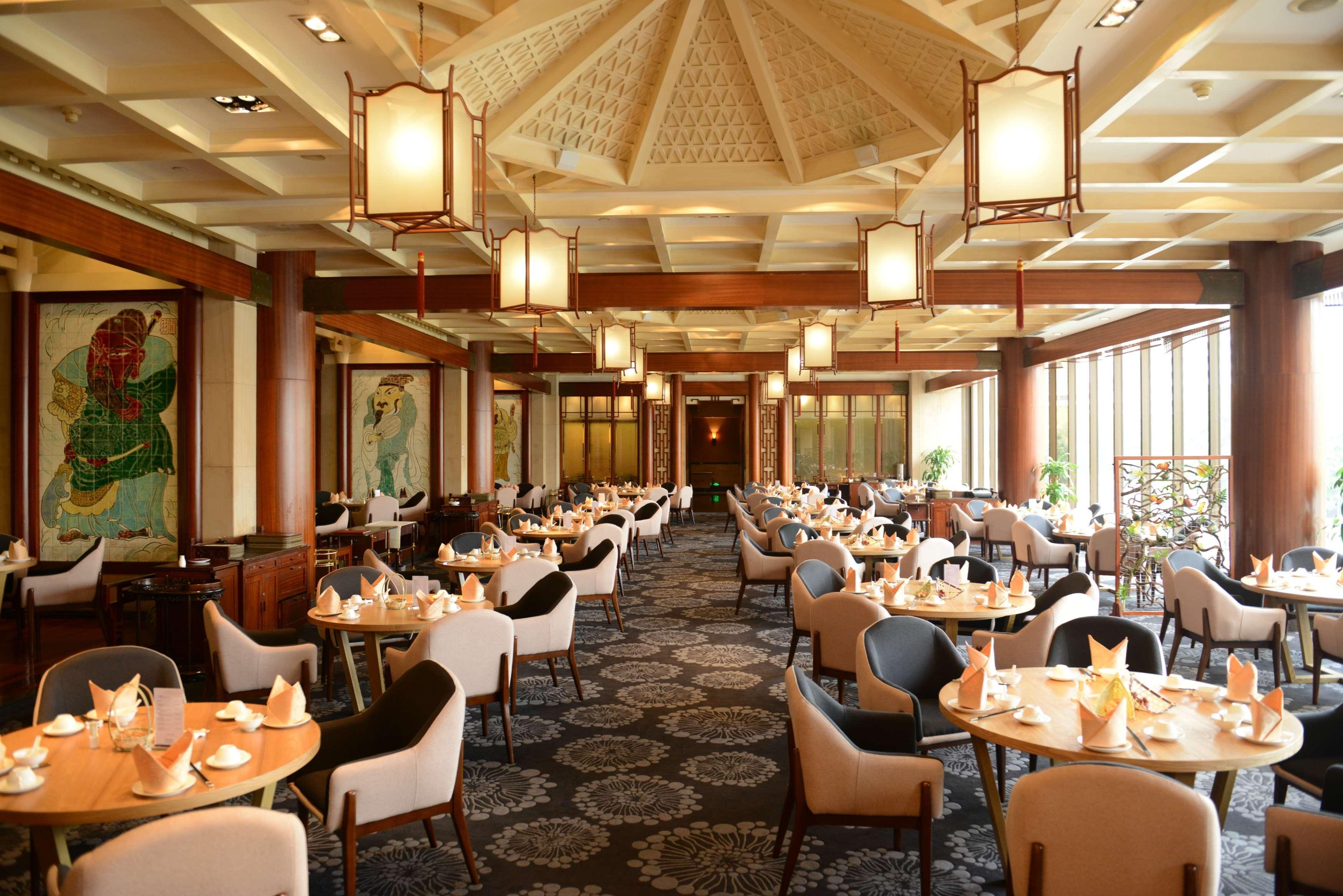 Hotel The Garden Guangzhou: Exhibition Center Shuttle & Fair Services 5*