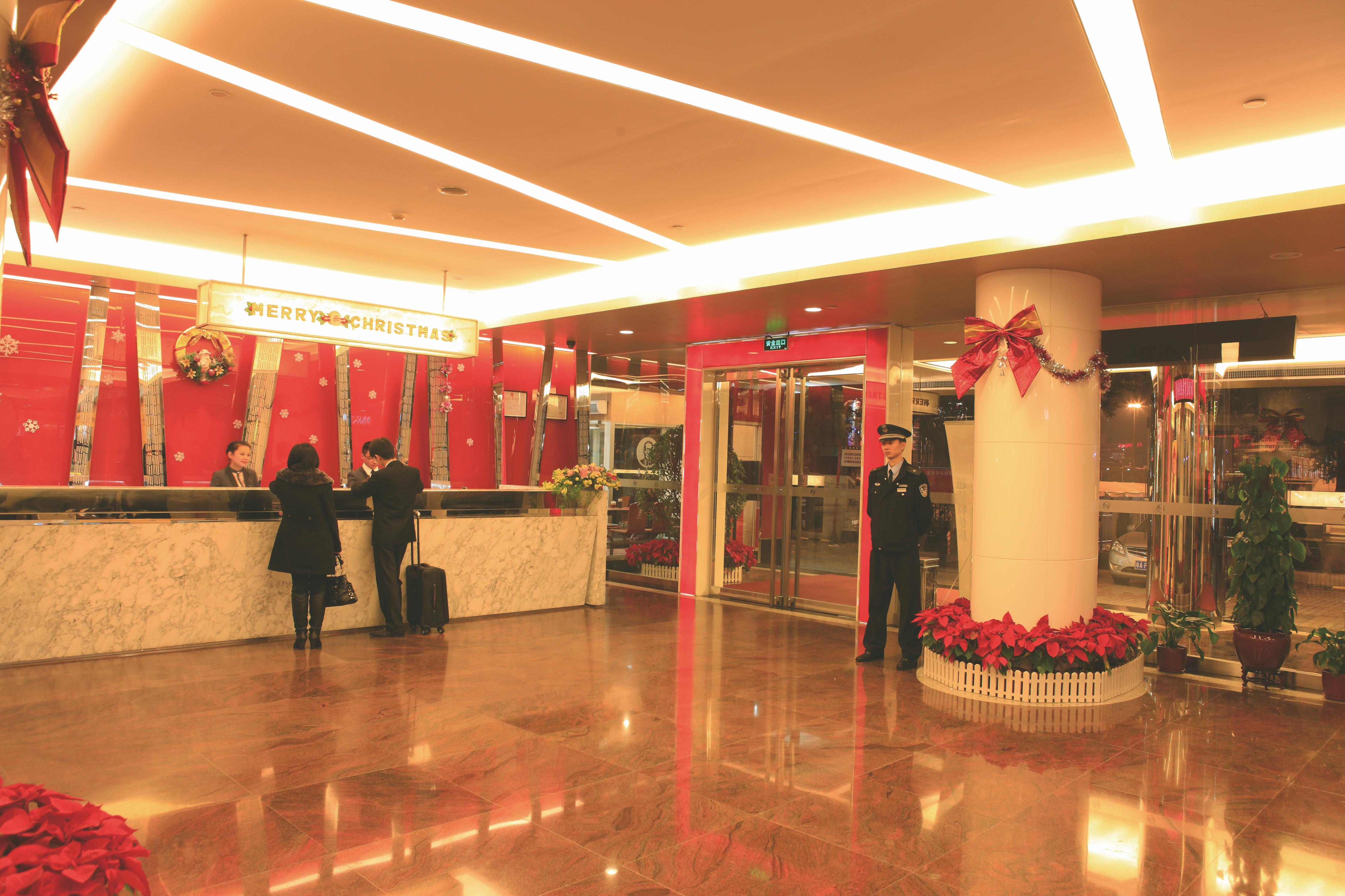 Guangdong Baiyun 3*