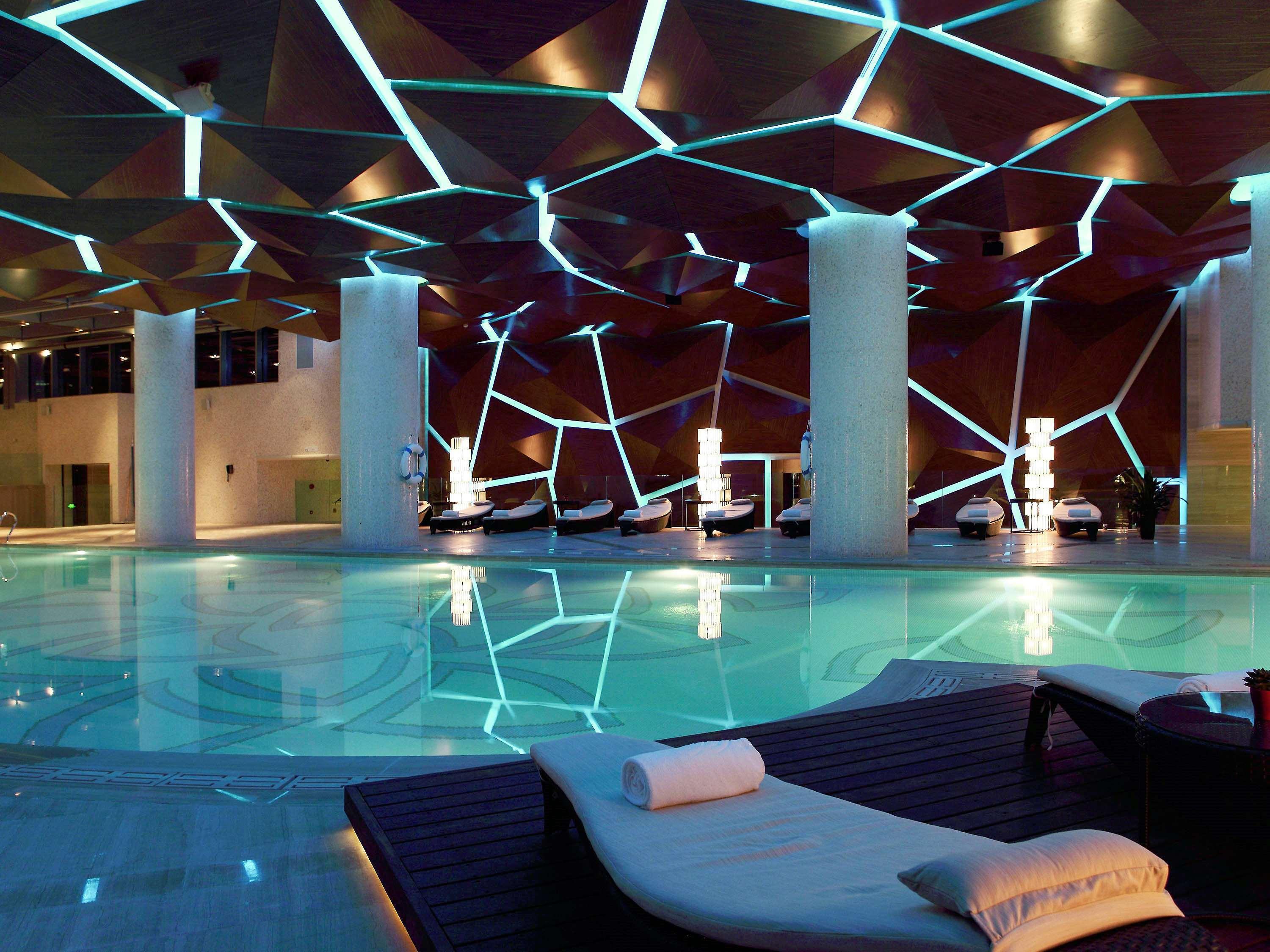 Sofitel Sunrich - Free Shuttle Bus To Fair Complex & Overseas Buyer Registration Services During Fair Period 5* Guangzhou