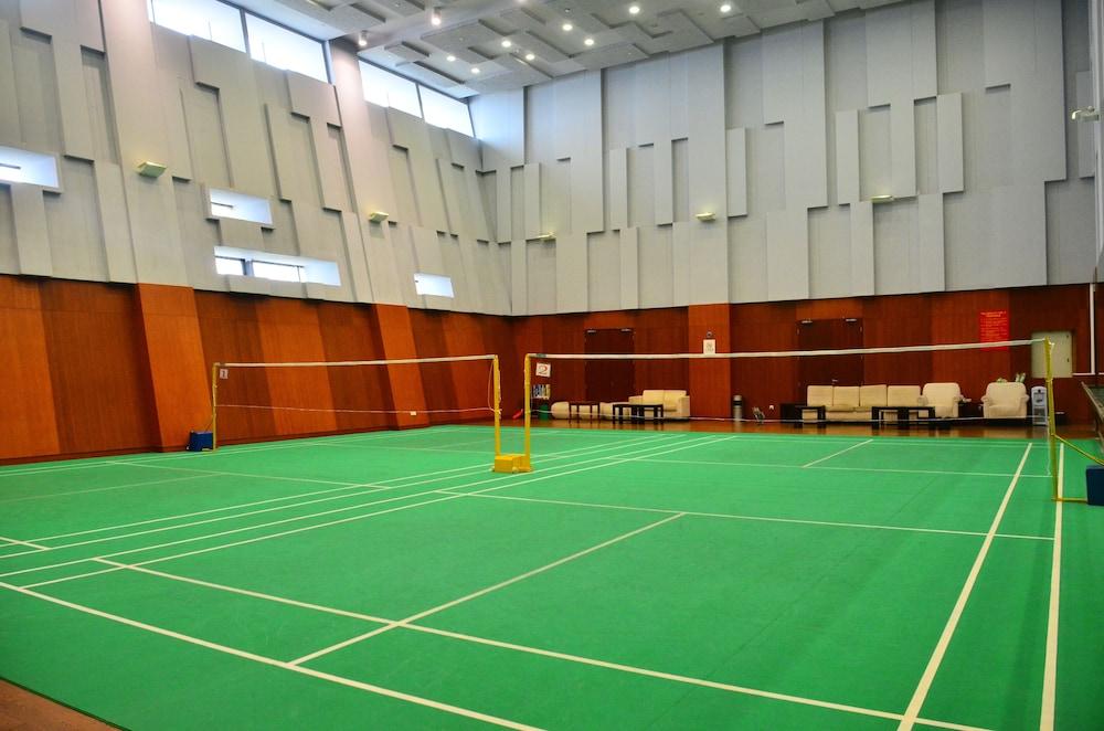 Baiyun International Convention Center 5*