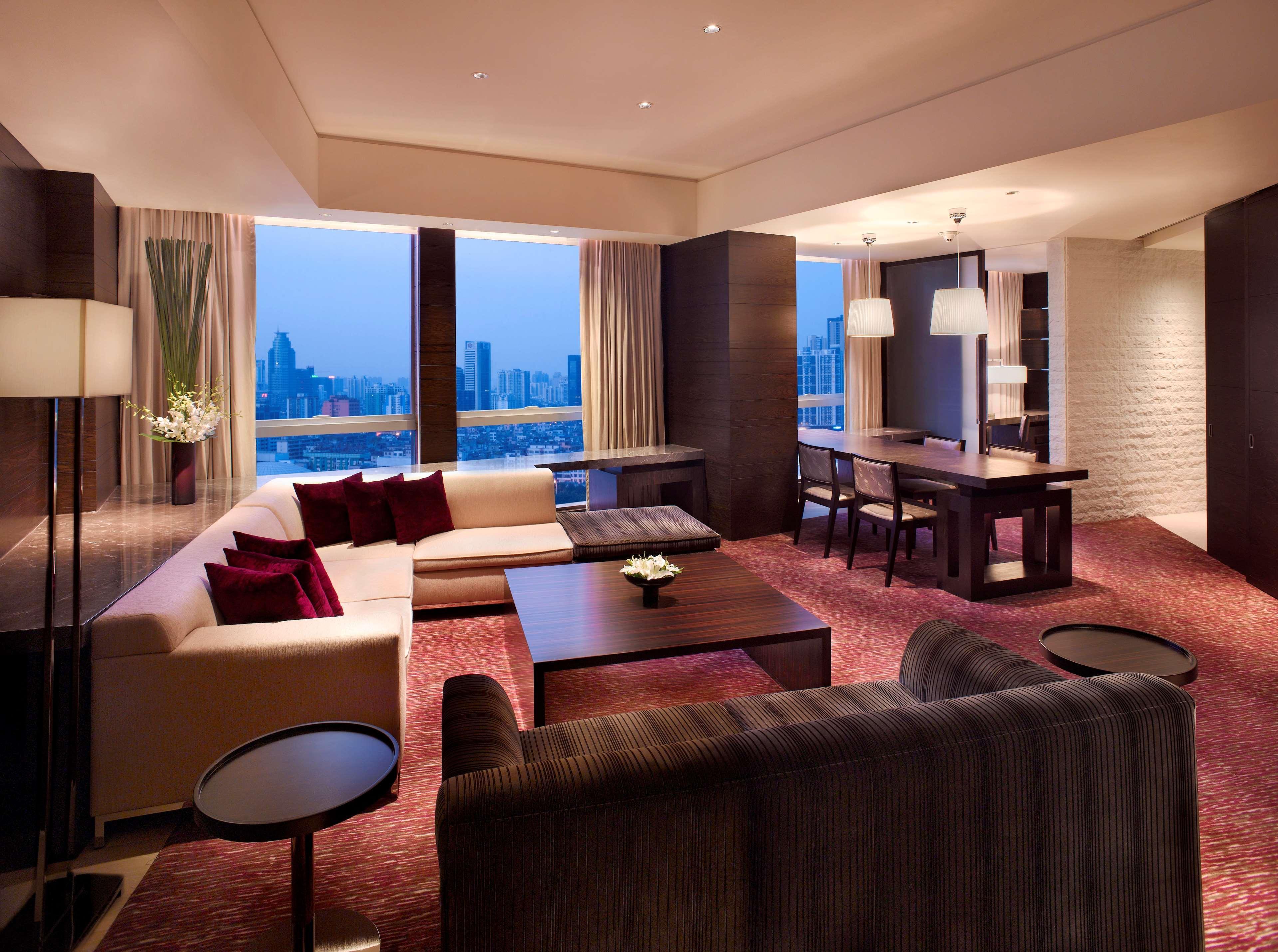 Grand Hyatt - Free Shuttle Between And Exhibition Center During Fair 5* Guangzhou